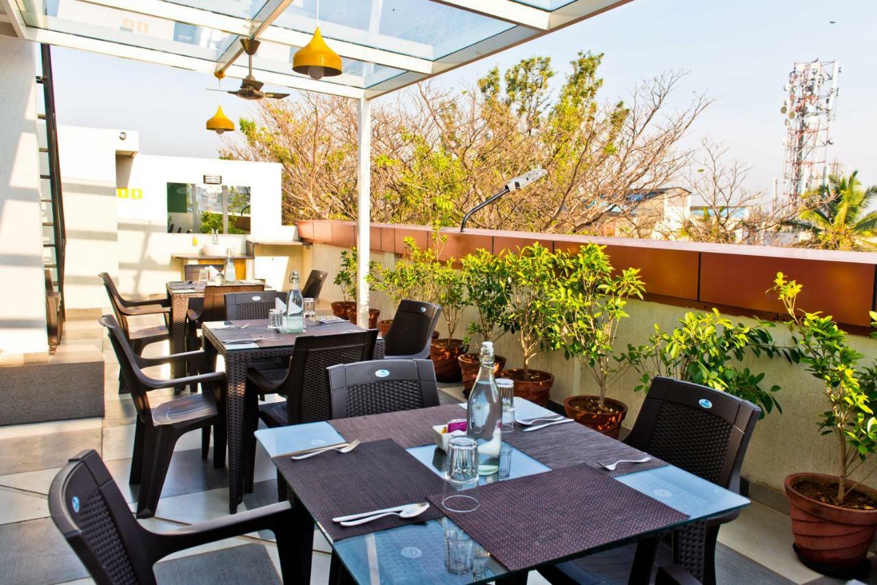 X By Bloom L Indiranagar Hotel Bangalore Luaran gambar